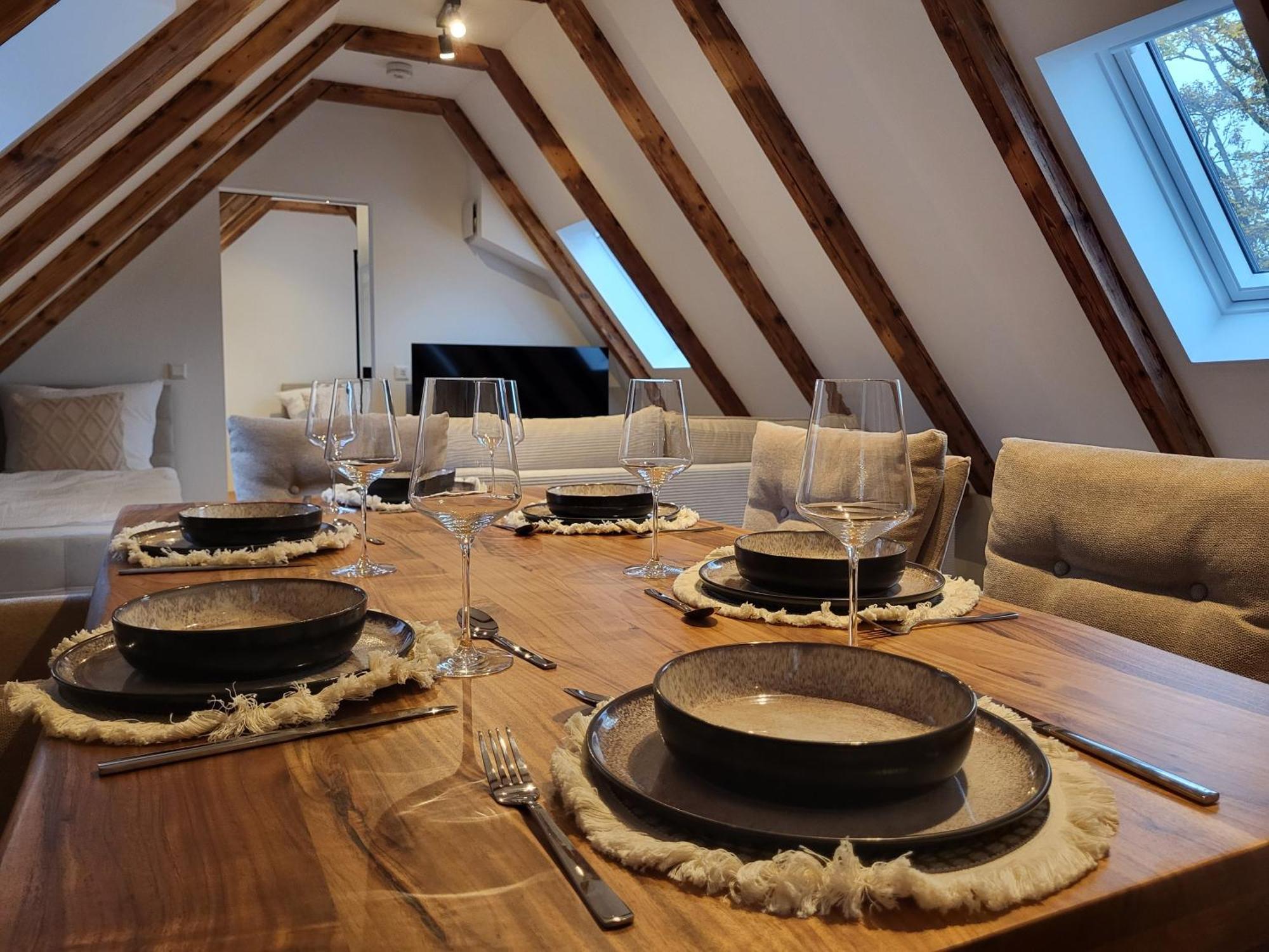 Sioux Stilvolle Designapartments Im Zentrum Augsburg Ngoại thất bức ảnh
