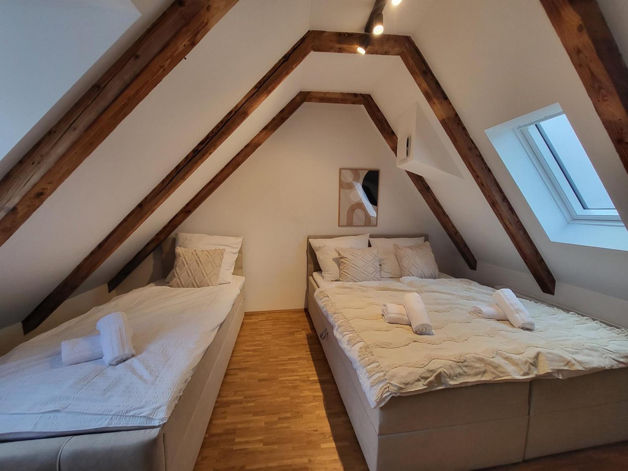 Sioux Stilvolle Designapartments Im Zentrum Augsburg Ngoại thất bức ảnh